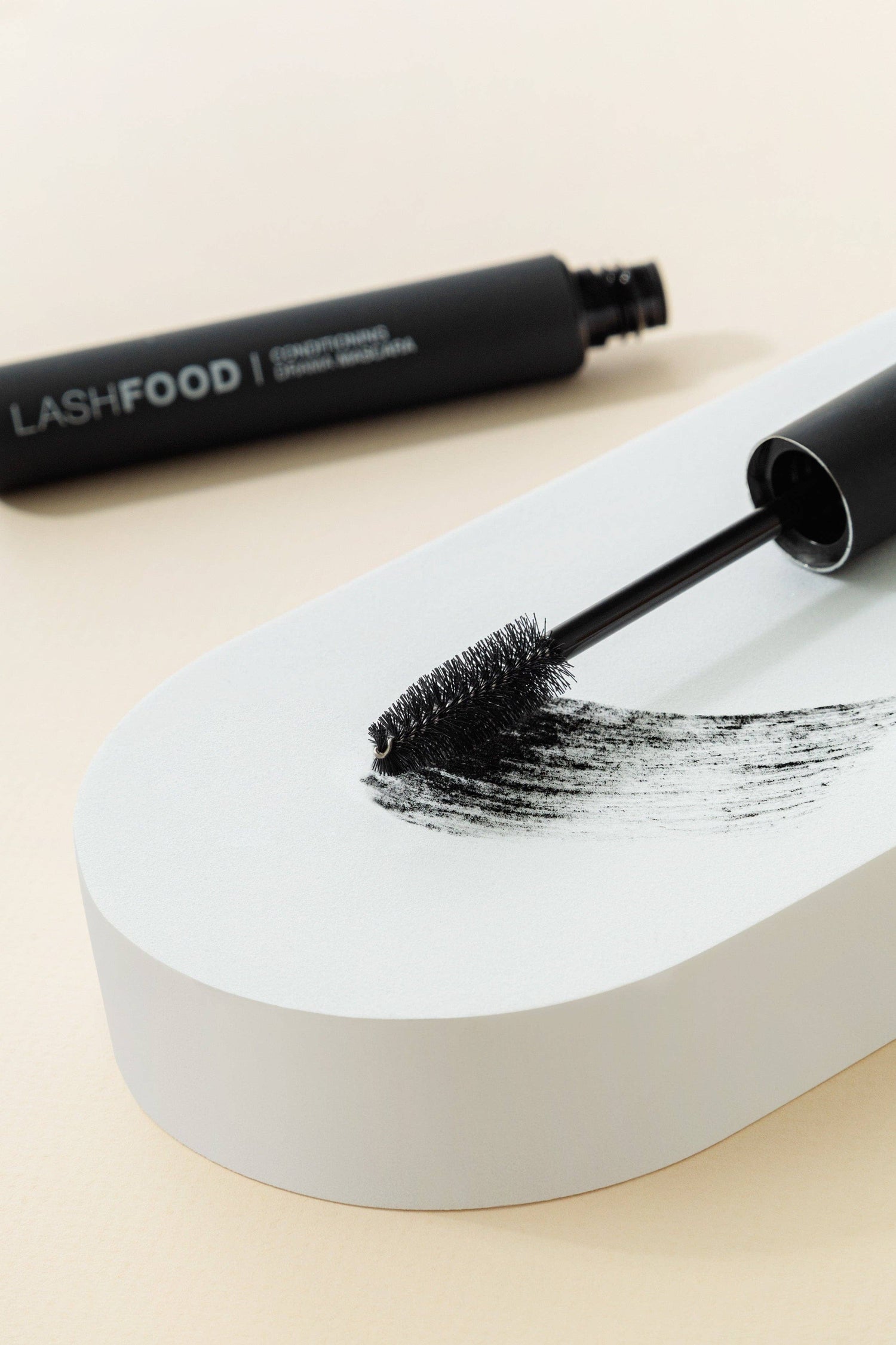 Conditioning Drama Mascara, 8ml