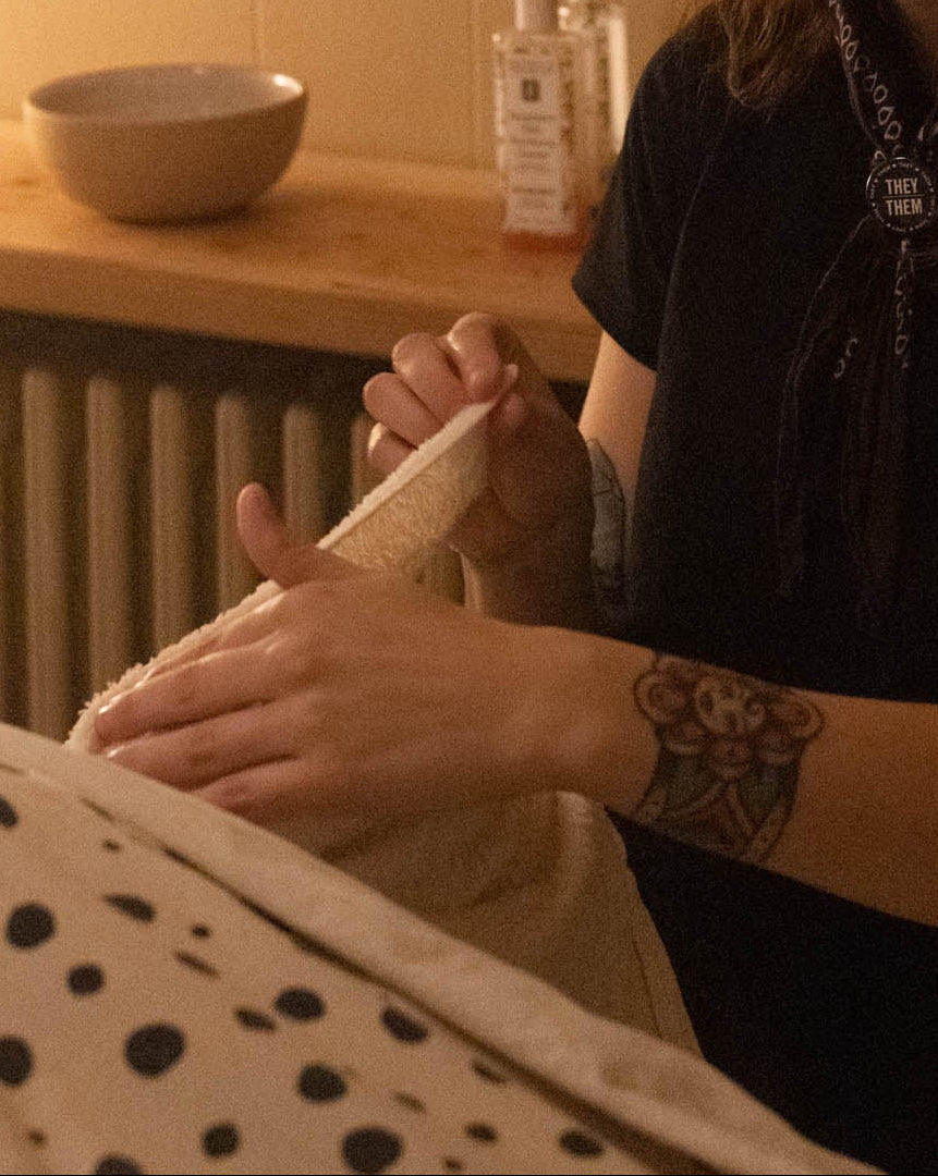 Gratitude + Glow Mini Facial